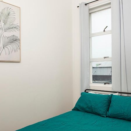 The Met Hotel Toowoomba Habitación foto